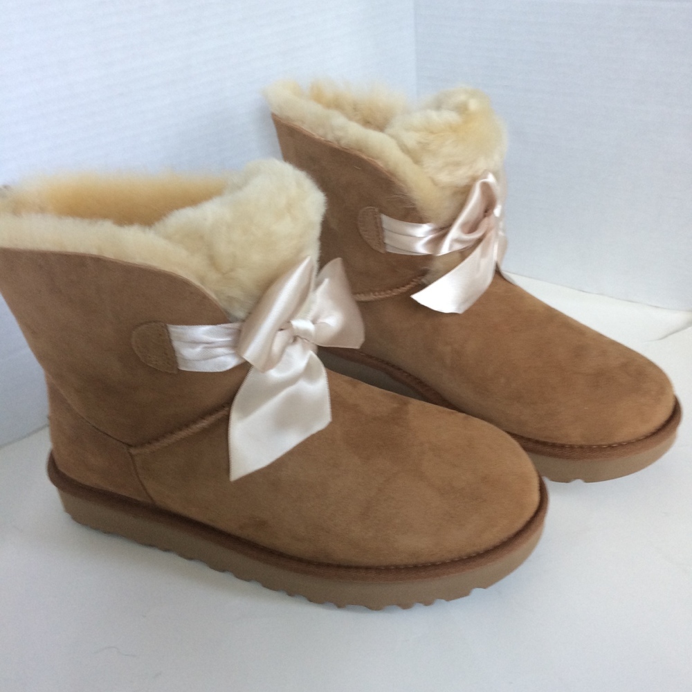 UGG GITA BOW MINI BOOT *NWT - Picture 4 of 8